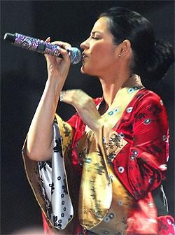 May in concerte - Tinna_Portilla - Maite