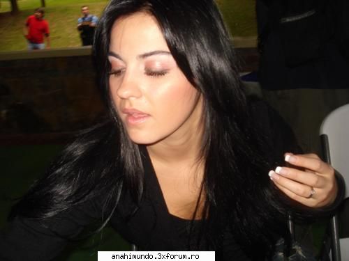 :razz: poze personale cu may